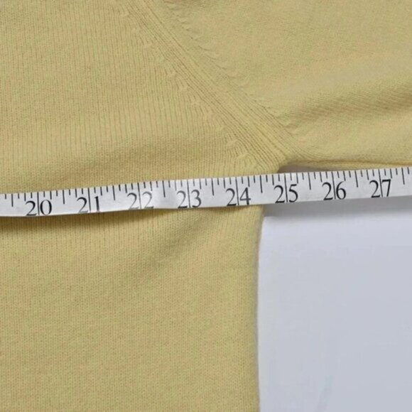 VIntage St. Bernard 100%  Lambswool Yellow Sweater Long Sleeve Size Large - Picture 12 of 14